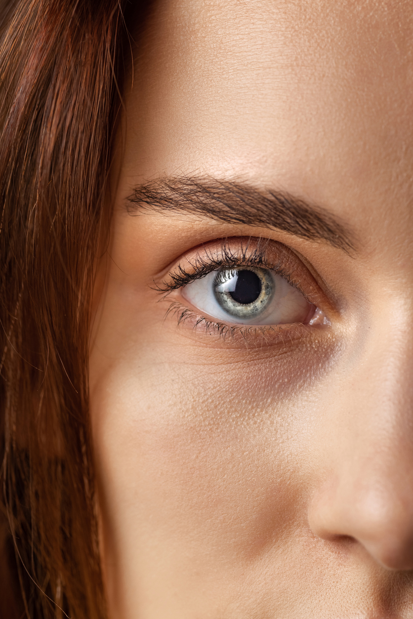 eyelid lift